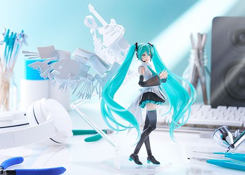 [Pre-Order / Đặt trước] PLAMATEA Hatsune Miku: Happy 16th Birthday Ver.