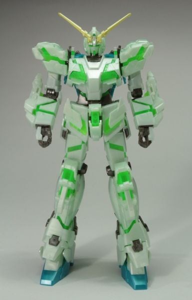 HGUC 1/144 RX-0 Unicorn Gundam + 1/48 Head Display Base The Final Battle ver