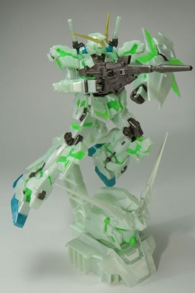 HGUC 1/144 RX-0 Unicorn Gundam + 1/48 Head Display Base The Final Battle ver