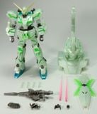 HGUC 1/144 RX-0 Unicorn Gundam + 1/48 Head Display Base The Final Battle ver