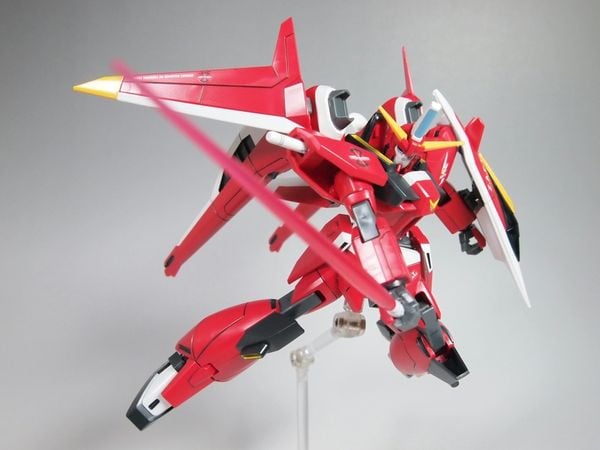 HG SEED 1/144 SAVIOUR GUNDAM