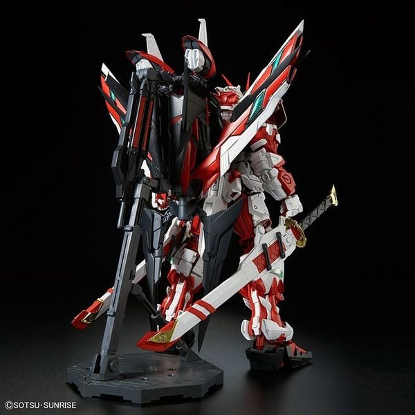 PG 1/60 GUNDAM ASTRAY RED FRAME KAI