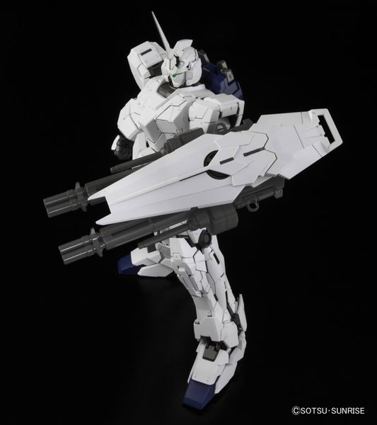 [Pre-order] - 2024 tháng 01 - PG 1/60 RX-0 UNICORN GUNDAM - Giá Order: 5000k