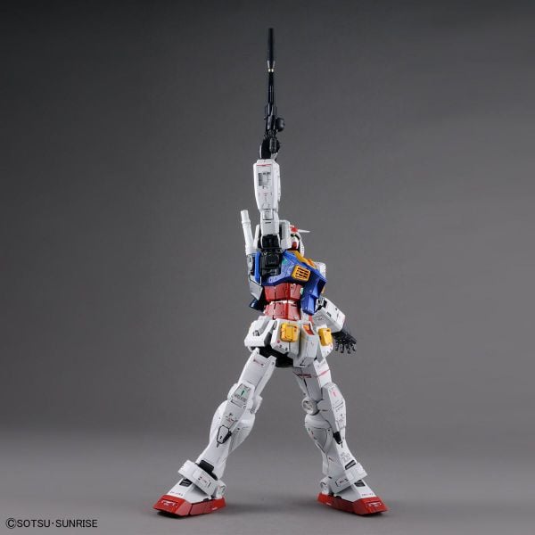 [Pre-order / Đặt trước] PG UNLEASHED 1/60 RX-78-2 Gundam