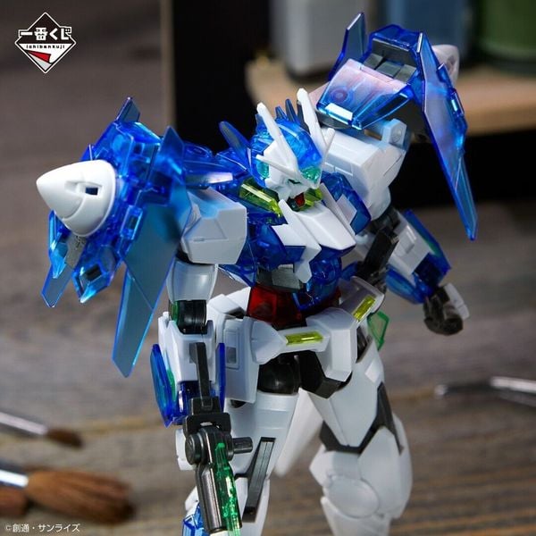 HG BD 1/144 Gundam 00 Diver - Solid Clear