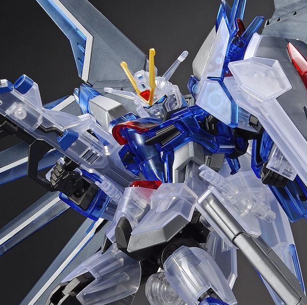 HGCE 1/144 Rising Freedom Gundam - Clear Color Movie Release Package Ver