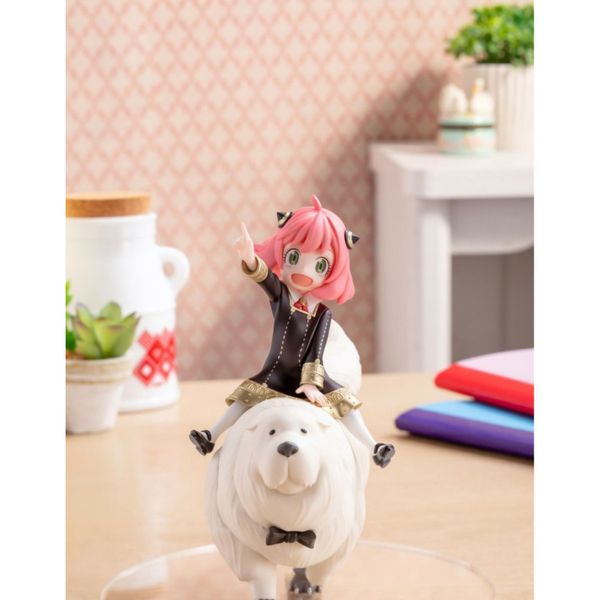 Figure Sega Spy X Family Anya Forger & Bond