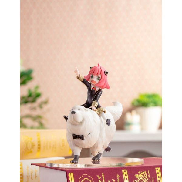 Figure Sega Spy X Family Anya Forger & Bond