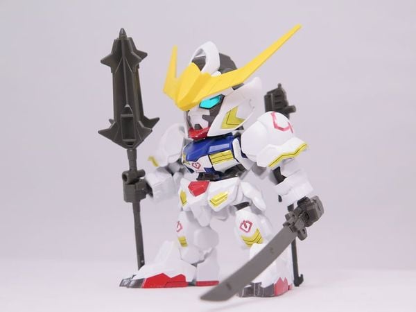 SD EX STANDARD 010 GUNDAM BARBATOS