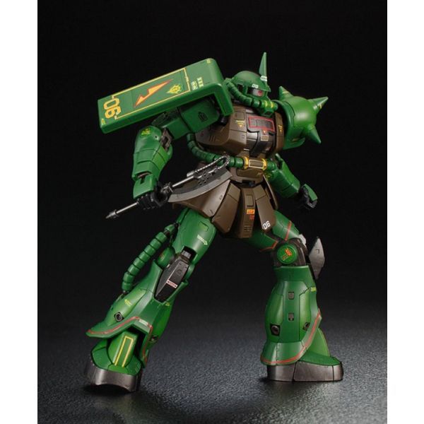 RG 1/144 Zaku 2 - Real Type Color Ver