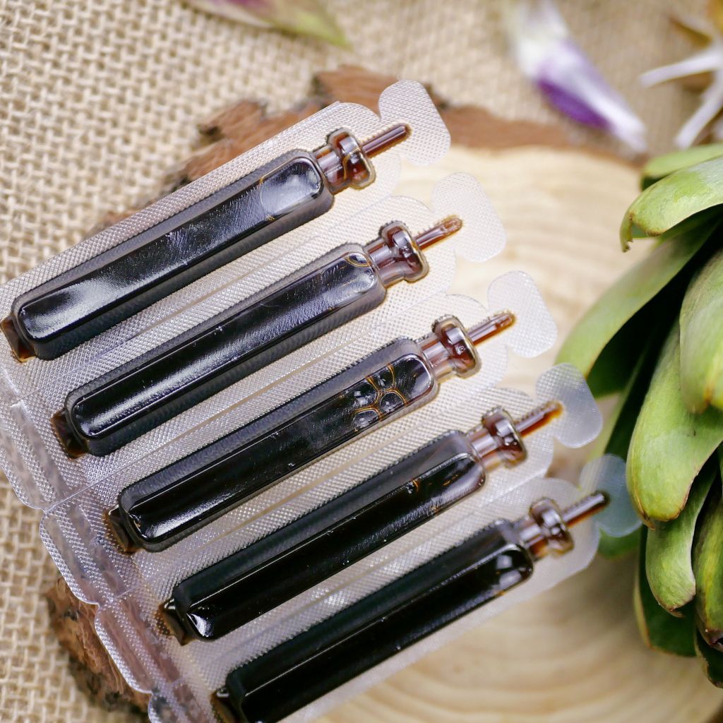 Hộp Cao Nước Atiso lá tươi uống liền (loại không đường) Ngọc Thảo - 10 ống 10ml