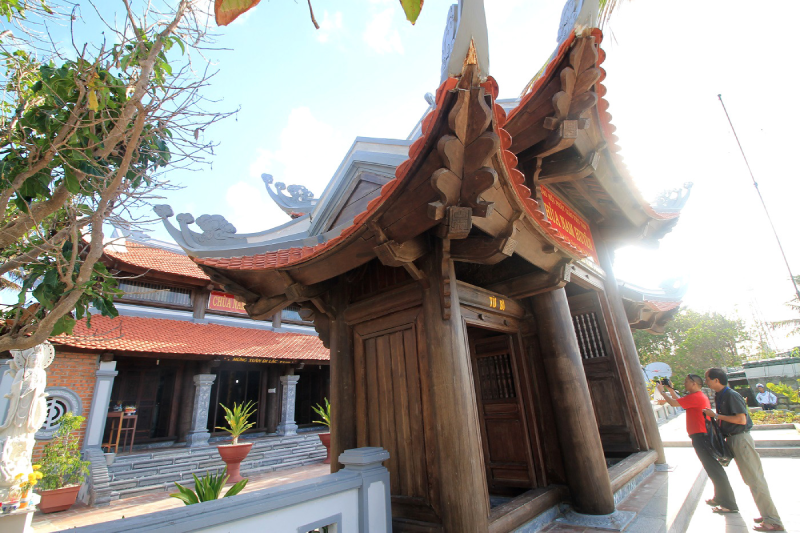 Chùa Nam Huyên - đảo Nam Yết