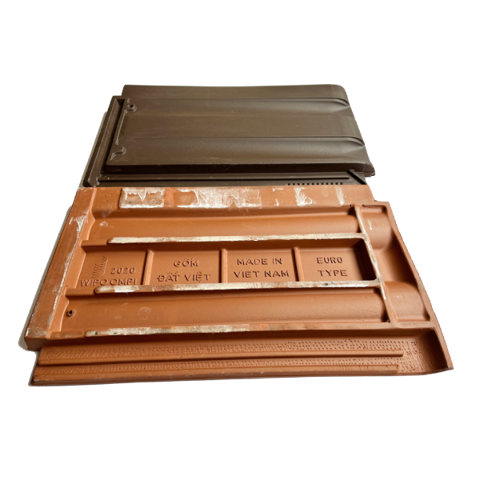 NGÓI EURO TYPE 9V/M2 MÀU ĐỎ (OR01)