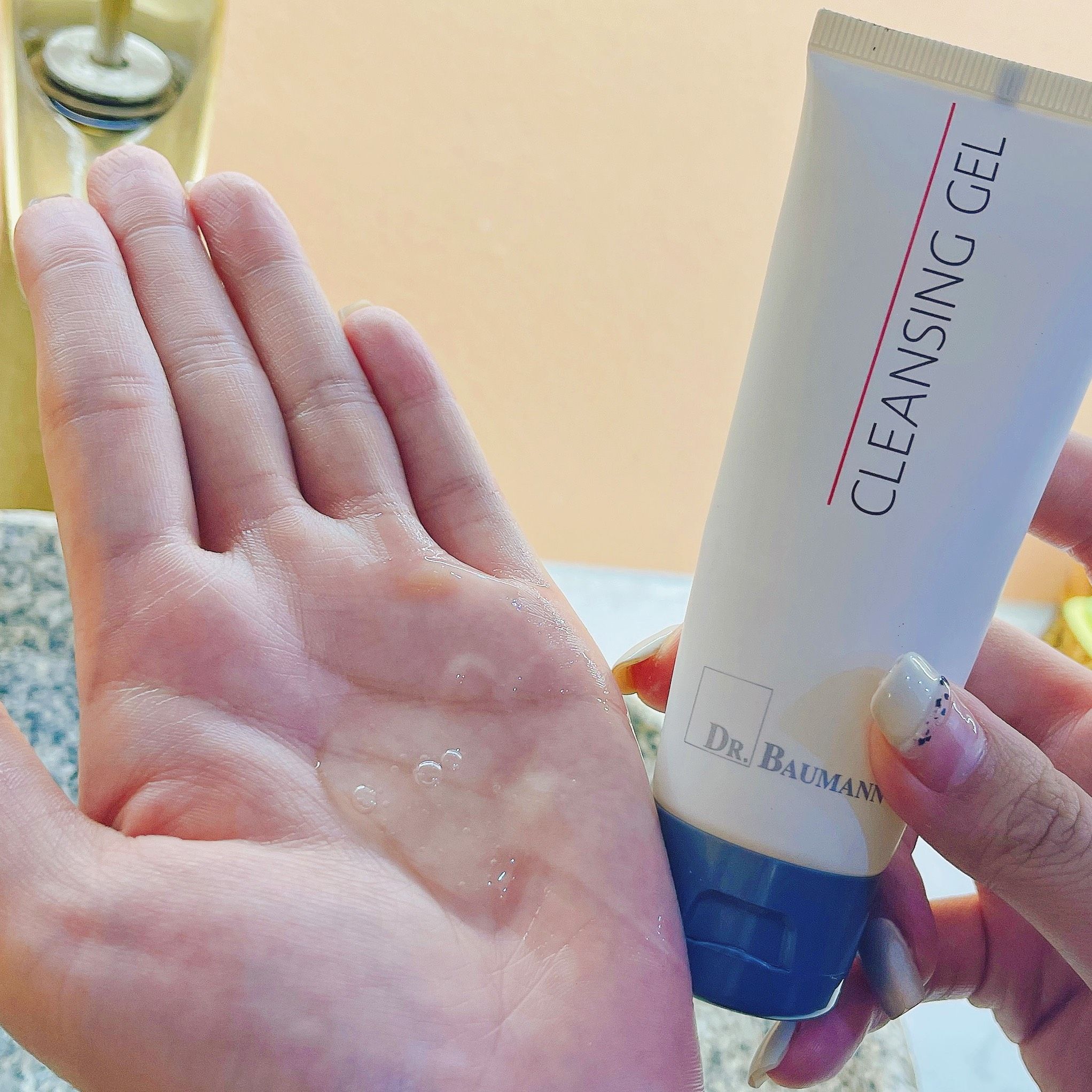  Gel Rửa Mặt Cho Mọi Loại Da CLEANSING GEL [DR.BAUMANN] 