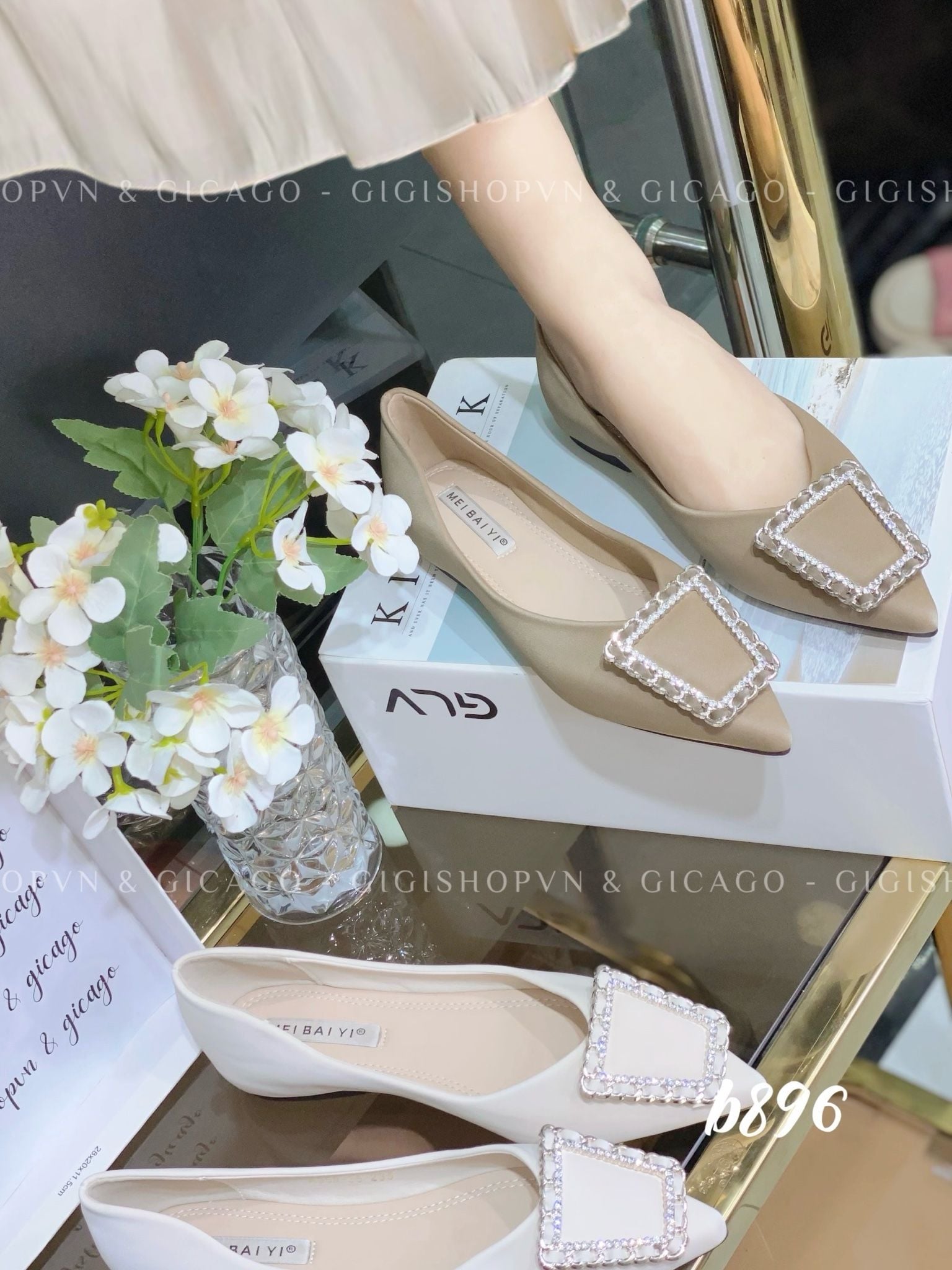 Búp bê mũi nhọn B896