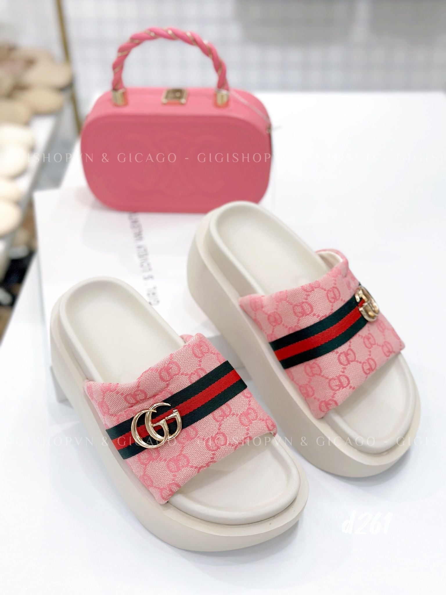 Dép bánh mì GC D261