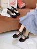 Giày Mary đế Doc G703