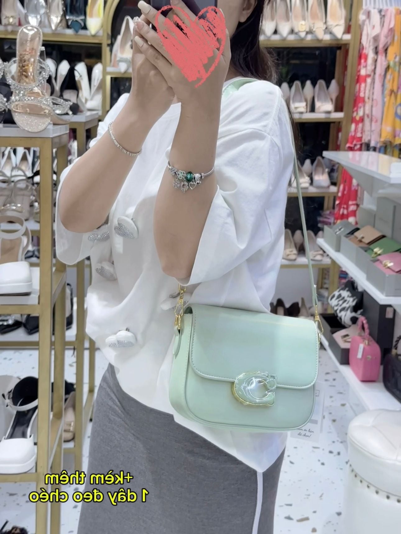 Túi QC nắp C kẹp nách TT620