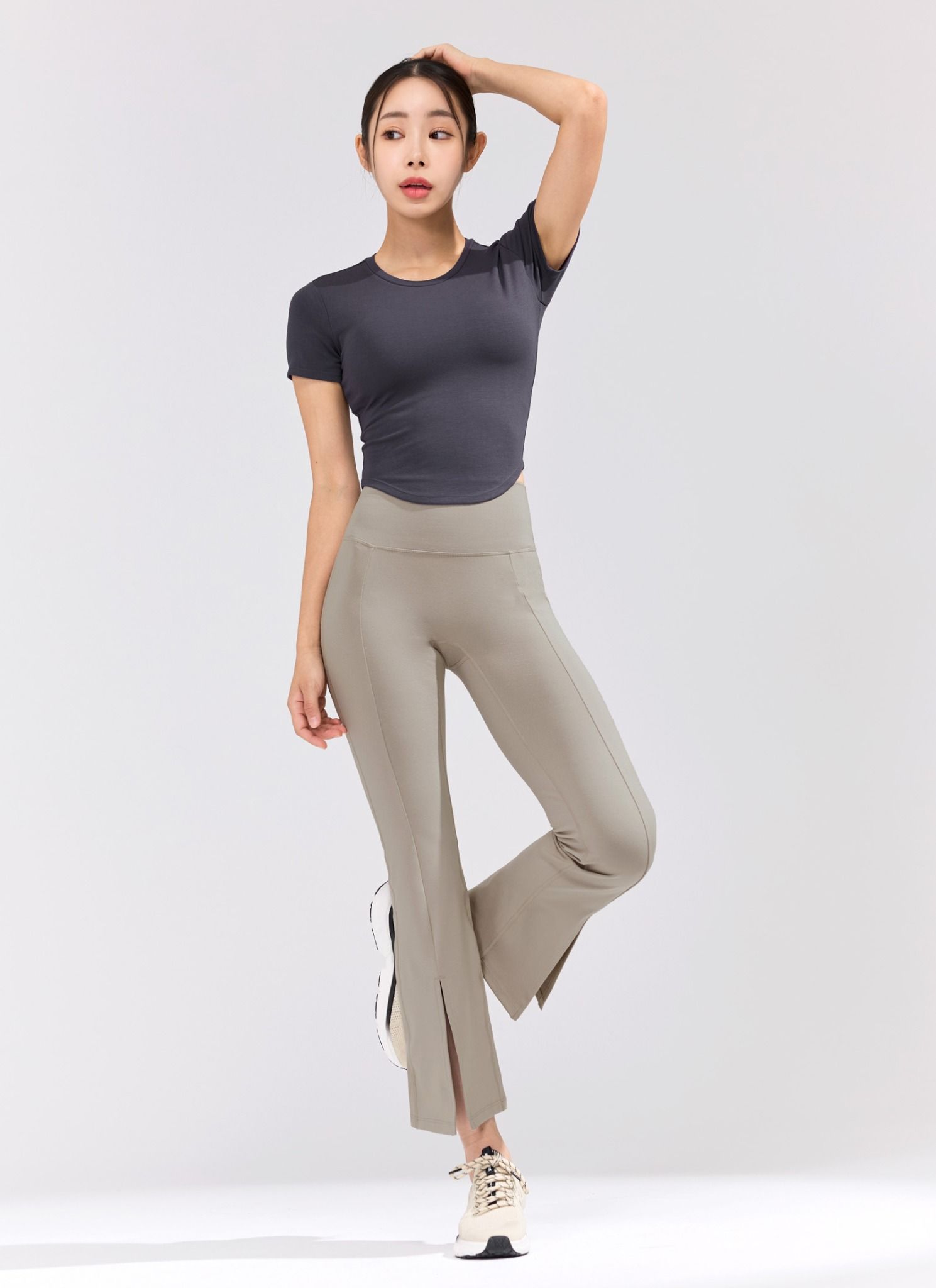  XWFLG03H3 Gela Intension Bootcut Split Pants 