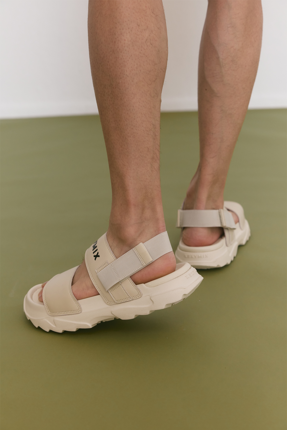  XED223C_Slide & Sandal X-Strap Leather 2 Ways Shoes_Sand Beige 