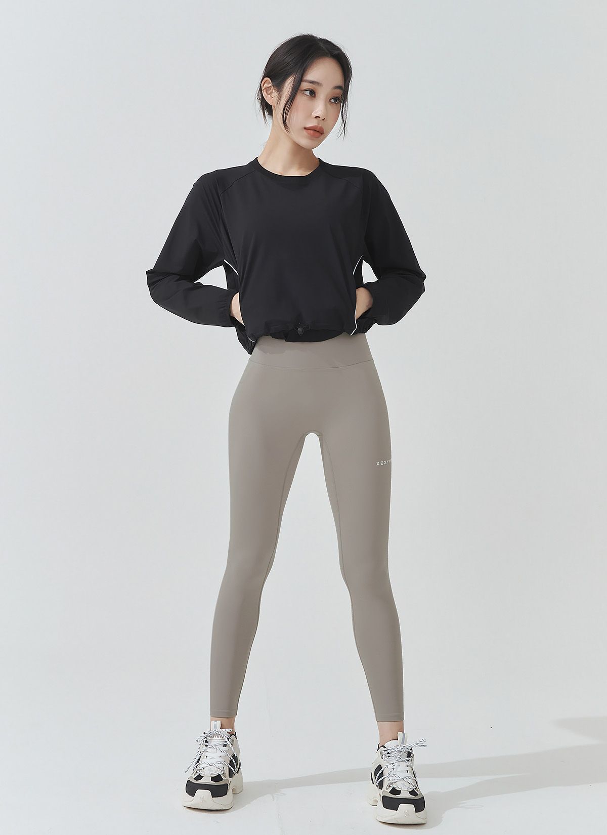  XP9193F(có sẵn)_Label Signature 360N Fleece-Lined Leggings 