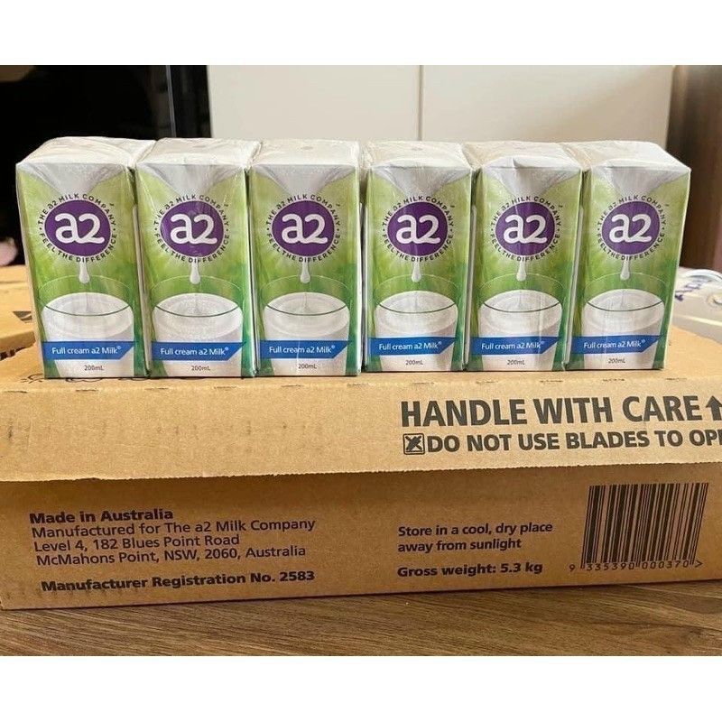 Lốc 6 hộp sữa tươi A2 Úc tiệt trùng dạng pha sẵn nguyên kem hộp 200ml