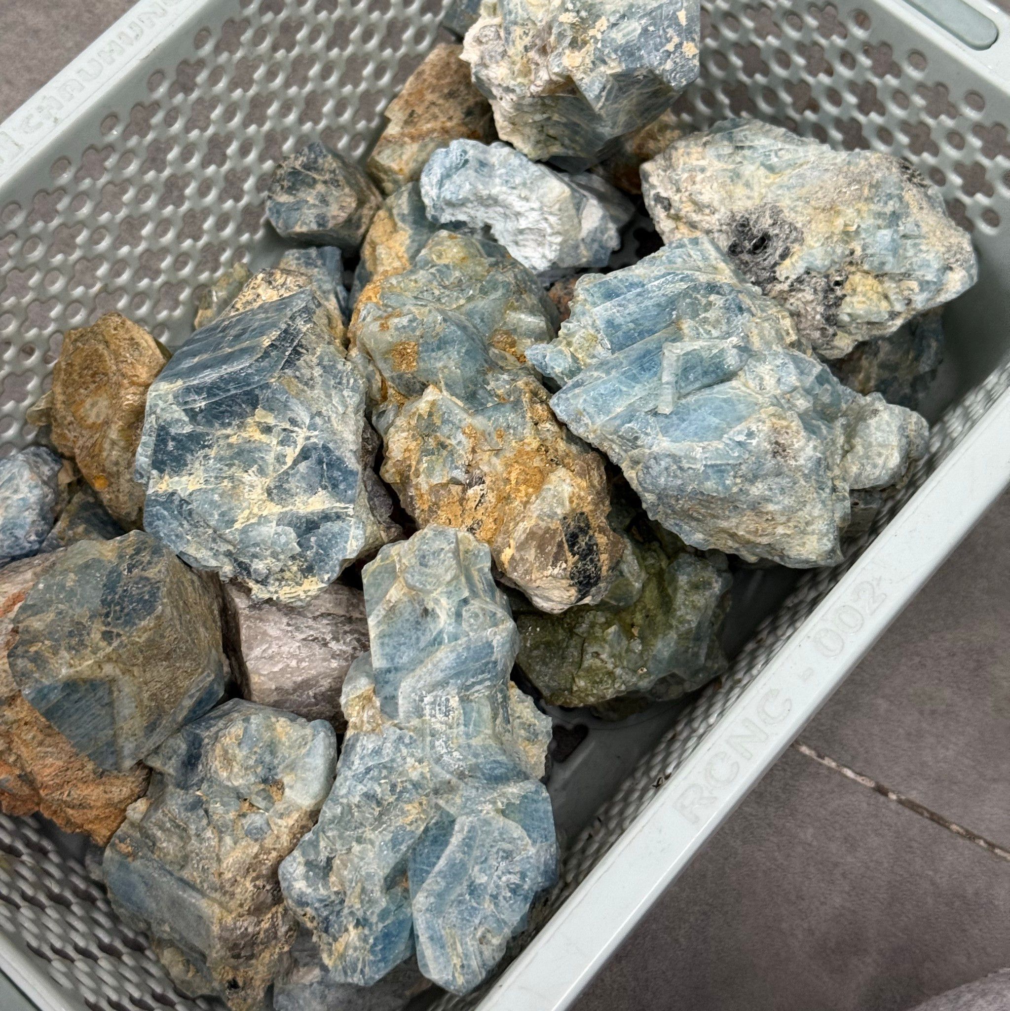  Thô đá Aquamarine (gr) Ngọc Hải Lam 
