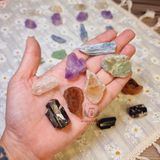  [SET NHỎ] Combo 7 viên đá thạch anh thô hỗ trợ luân xa (Chakra), đá thanh tẩy, đá Reiki 