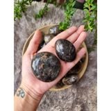  Black Moonstone (đá mặt trăng đen) 