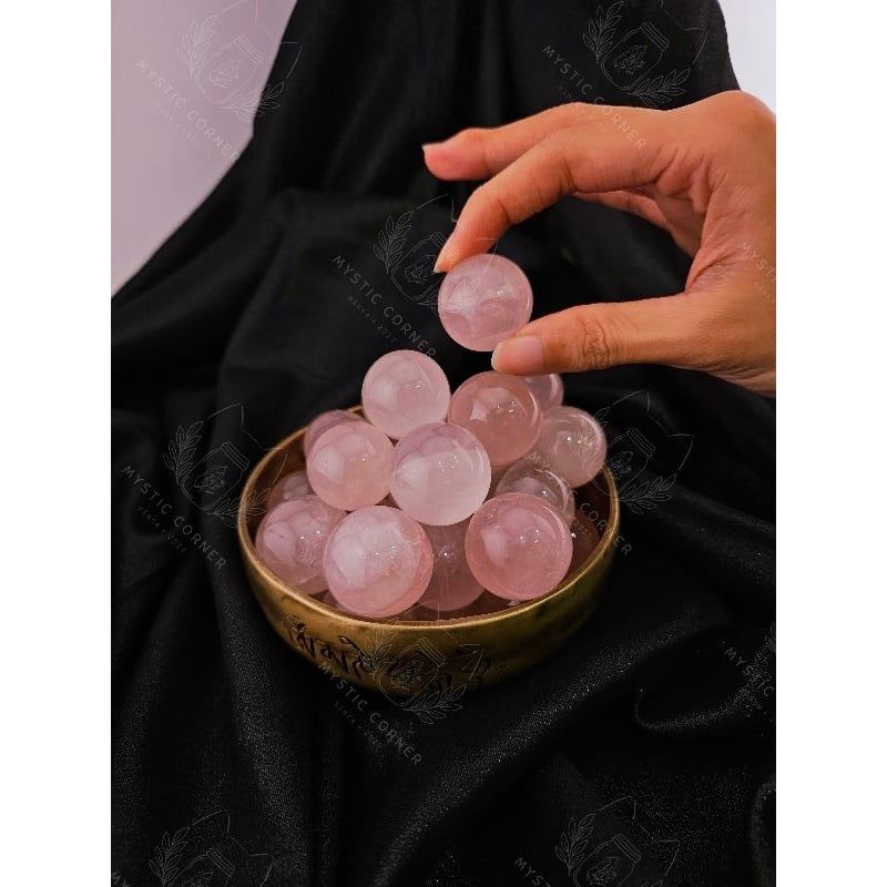  [CHẤT ĐẸP] Cầu đá thạch anh hồng Madagascar mini (Rose Quartz), đá thanh tẩy, đá phong thủy 