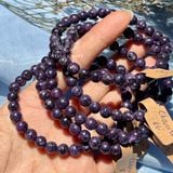  Vòng đá phong thuỷ Đá Mắt Rồng Tím Charoite 6li 