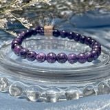  Vòng đá phong thuỷ Đá Mắt Rồng Tím Charoite 6li 
