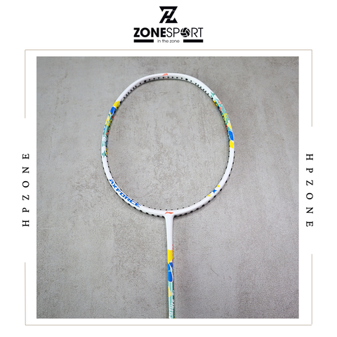  VỢT CẦU LÔNG LINING AXFORCE JR 5U - WHITE 