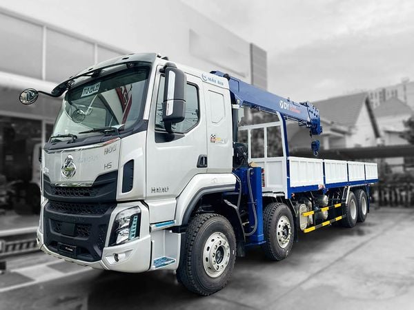 Chenglong sắn cẩu 12 tấn Dongyang