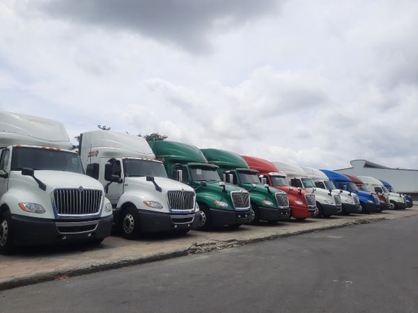 Bộ sưu tập các xe đầu kéo Mỹ A26