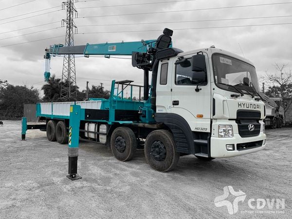 Ngoại hình xe cẩu tự hành 15 tấn Hyundai
