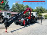 Đầu kéo UD gắn cẩu gập Palfinger