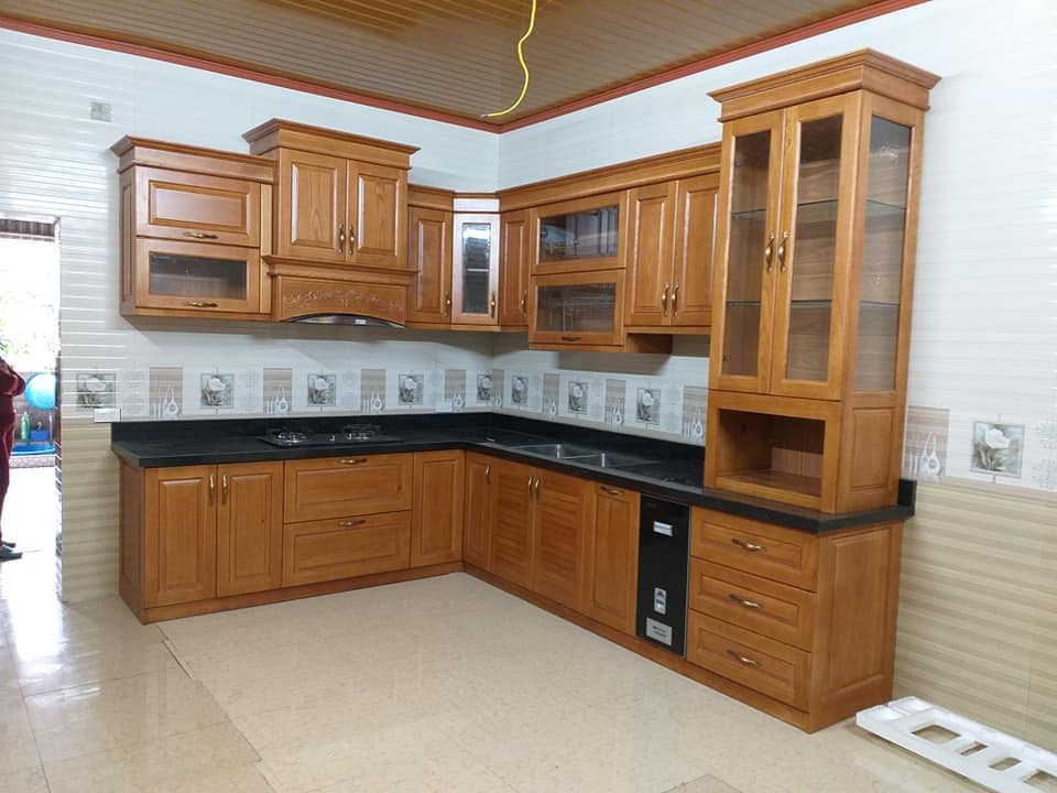 Tủ bếp gỗ Sồi Nga SD-01