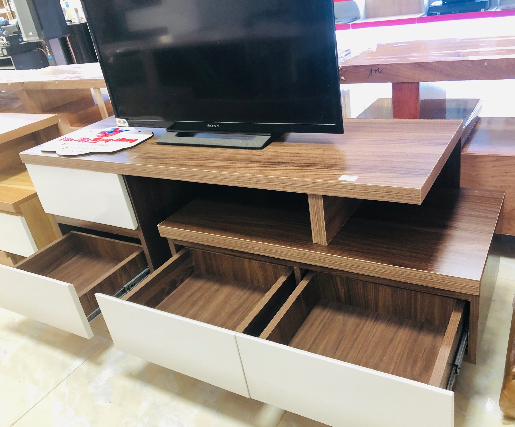 Kệ tivi rút 1.2m 2941