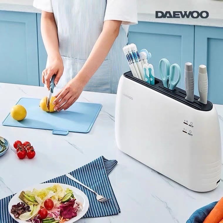 Máy Sấy Dao Thớt Tích Hợp Sấy & Tiệt Trùng UV Khử Khuẩn 99,9%