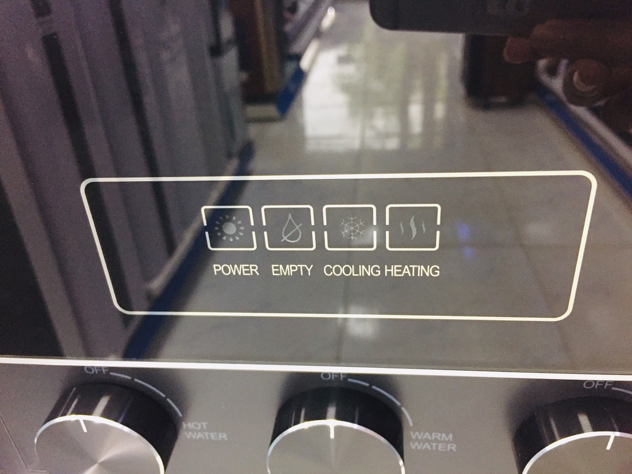 Cây nước nóng lạnh Sumikura SKW-201C