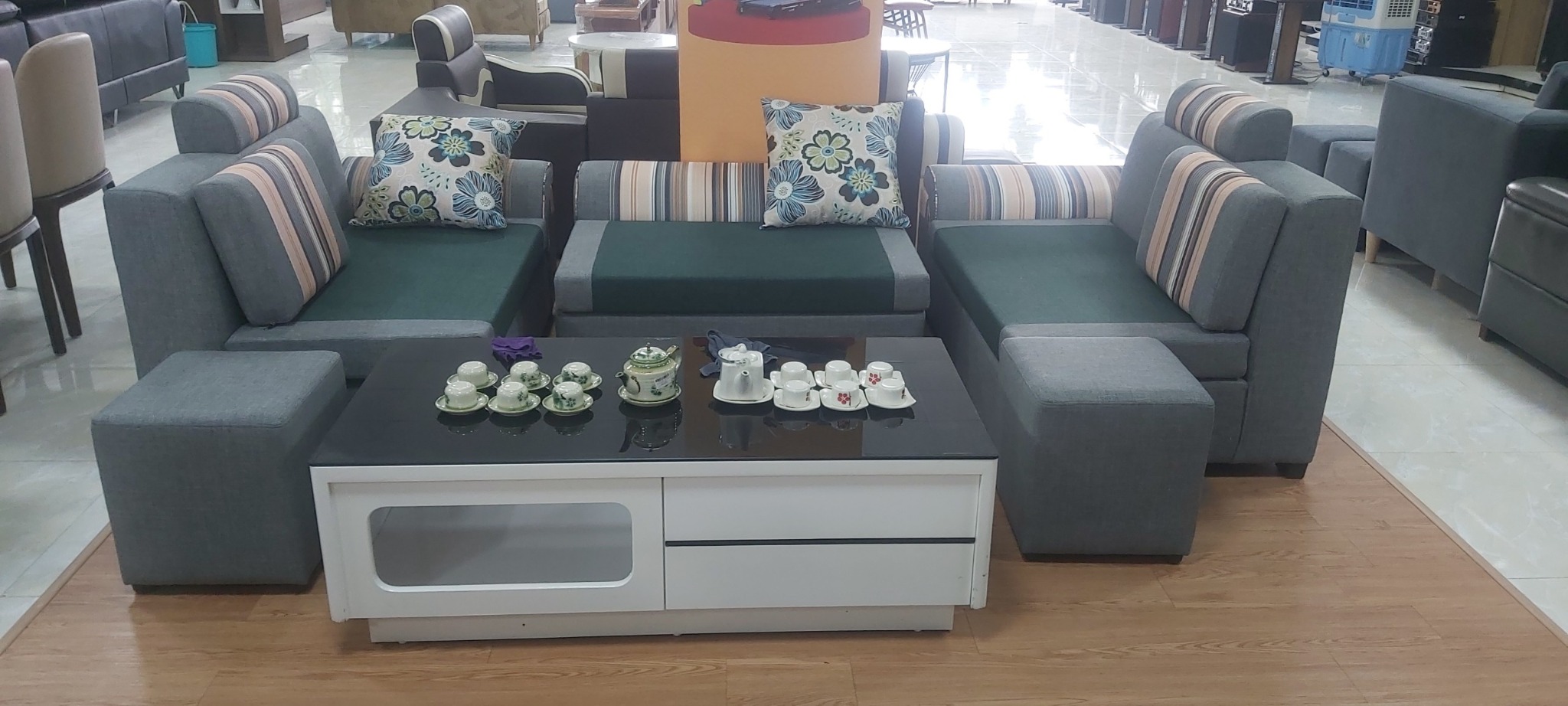 SOFA CHỮ L - LIÊN HỆ ĐỂ ĐƯỢC GIÁ TỐT