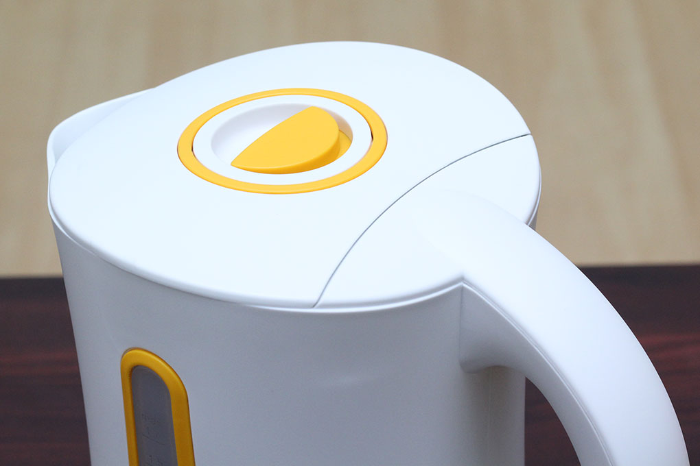 Ấm siêu tốc Kangaroo KG638 1.7 lít