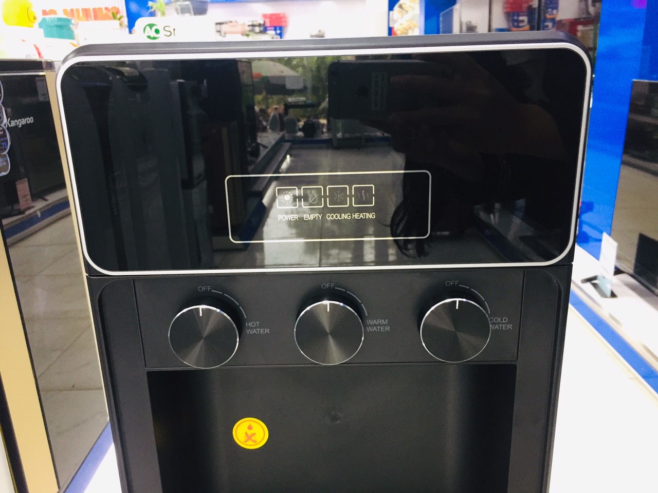 Cây nước nóng lạnh Sumikura SKW-201C