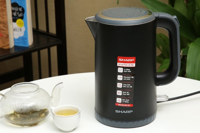 Ấm siêu tốc Sharp EKJ-17EVPS-WH