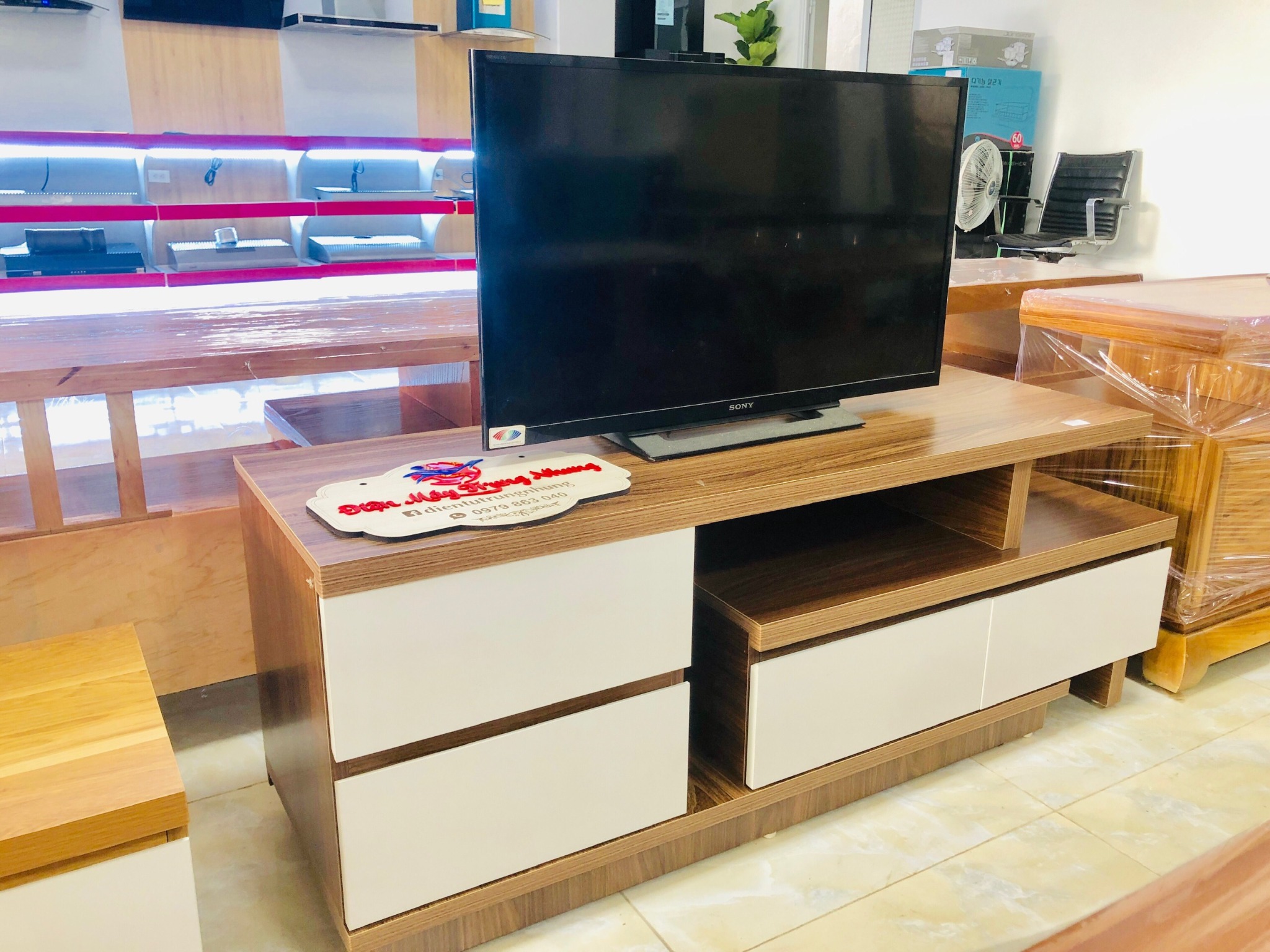 Kệ tivi rút 1.2m 2941