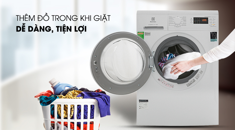 Máy giặt Electrolux 8kg EWF8025DGWA lồng ngang màu trắng