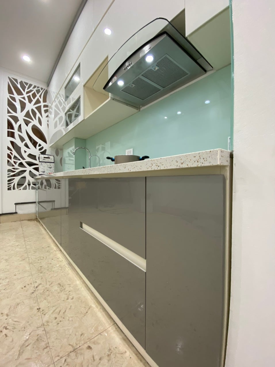 Tủ Bếp Acrylic AD-07