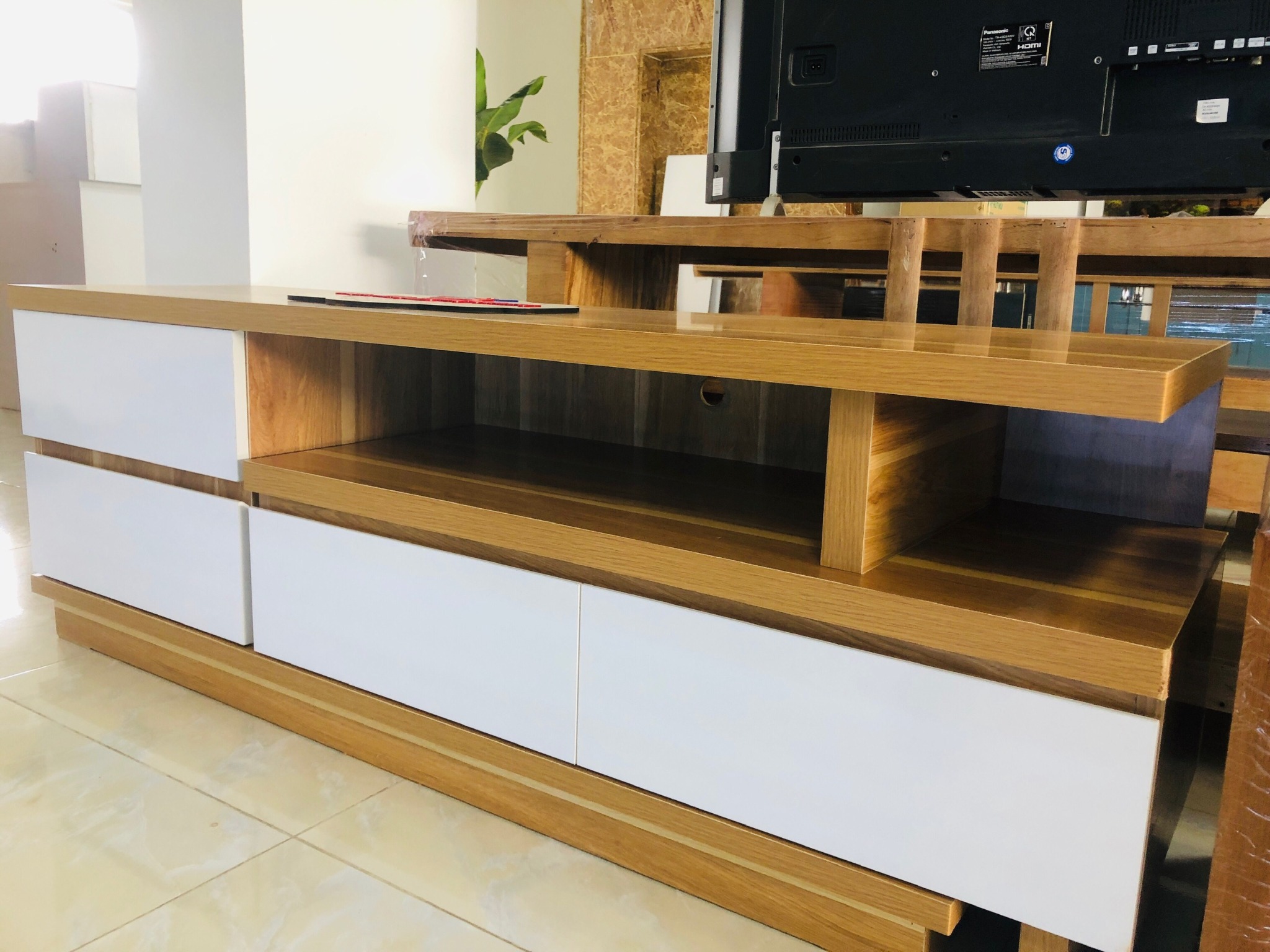 Kệ tivi rút 1.4m 2965