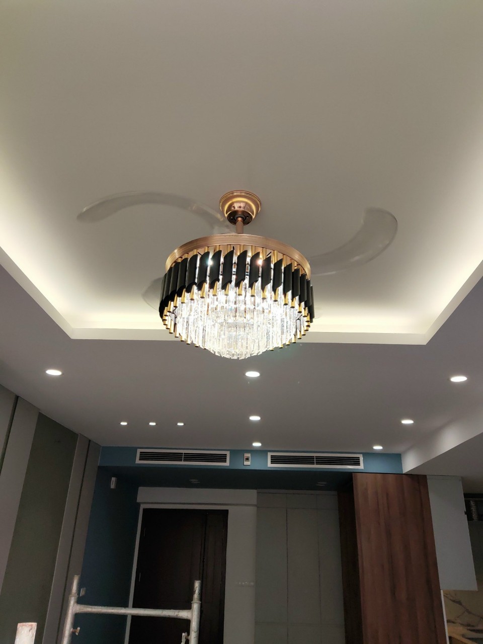 Quạt trần đèn cánh gập model Germani 38